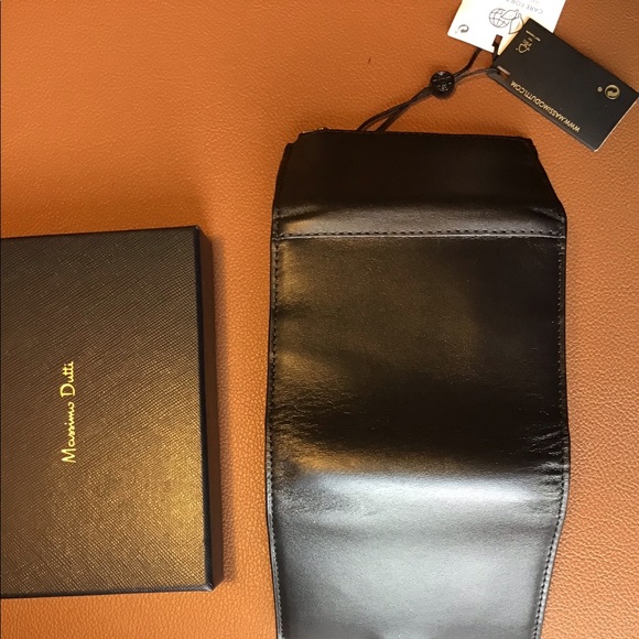 Beautiful Massimmo Dutti folding wallet space for c/cards and small change NWT - Picture 5 of 8